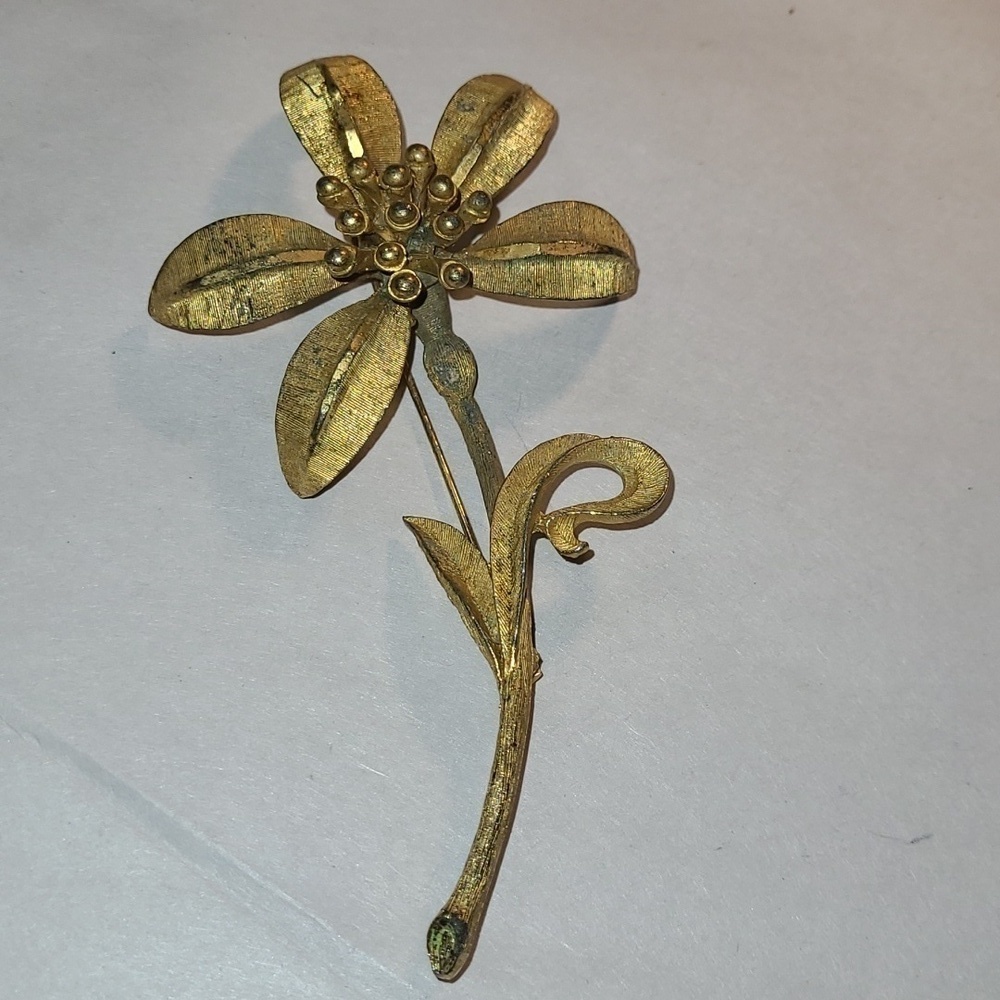 Vintage Women's BSK Stamped Brooch
